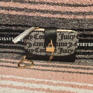 Juicy Couture black grey signature logo key lock wallett